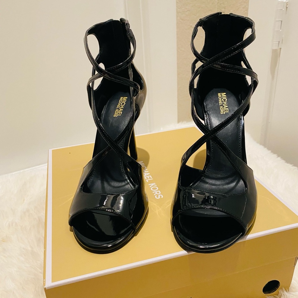 Michael KORS Chantelle shoes